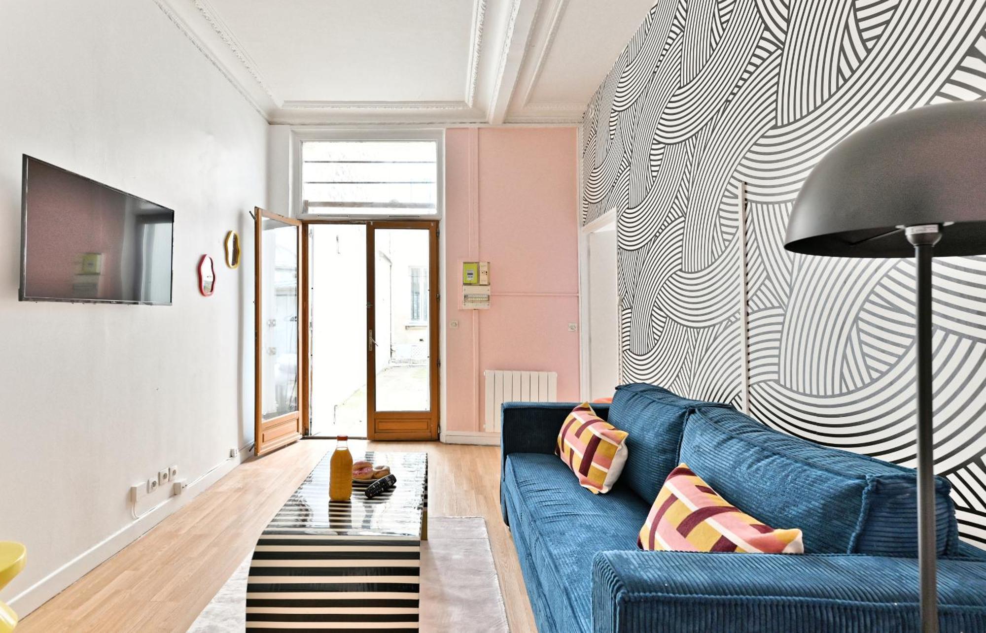 Magnifique Colore #garemontparnasse-ii